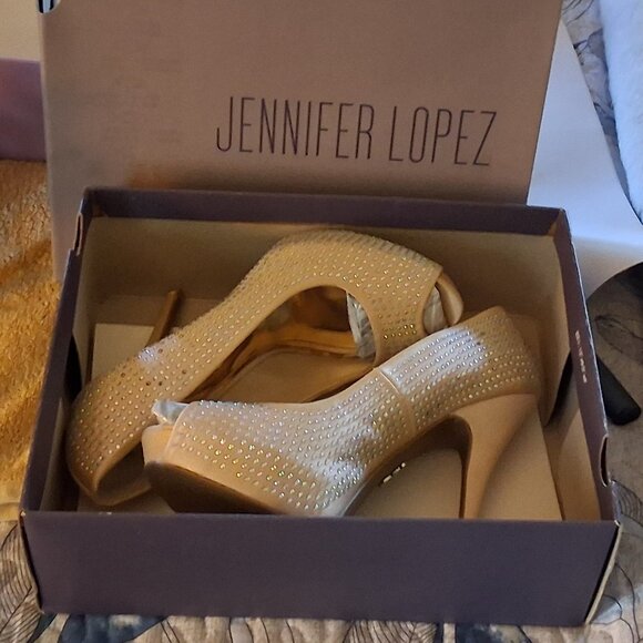Jennifer Lopez shoes - Picture 1 of 4